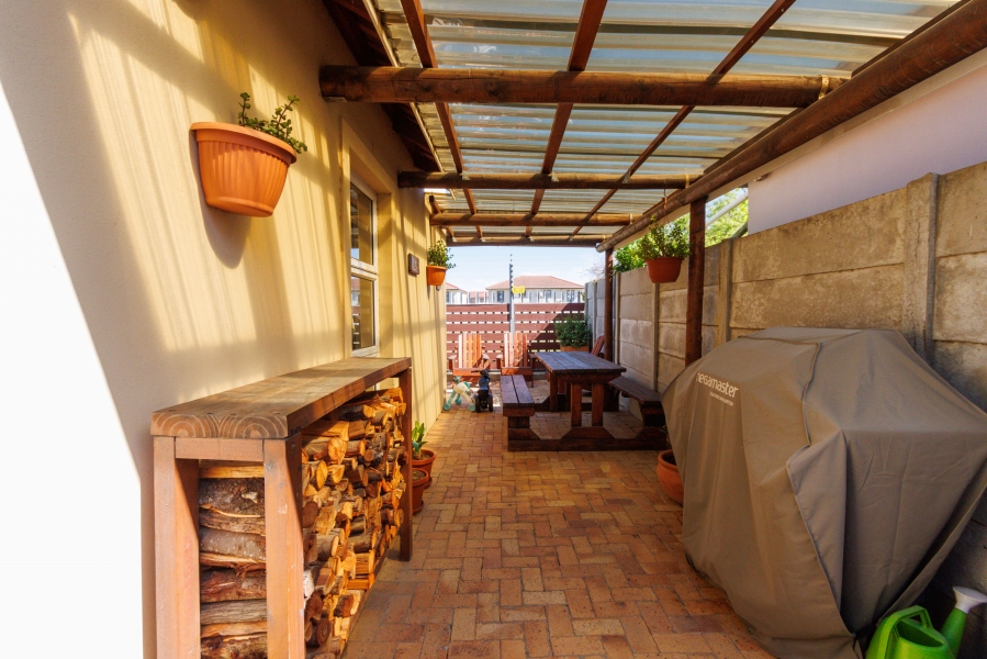 3 Bedroom Property for Sale in Onverwacht Western Cape